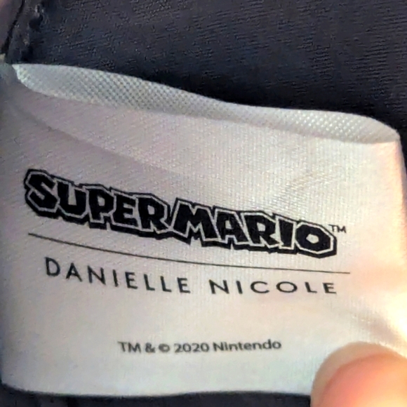 Danielle Nicole Crossbody Bag with Super Mario Design - Picture 2 of 9